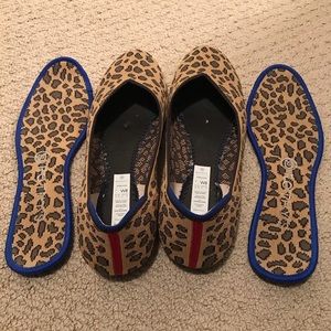 Rothys flats in spotted size 8